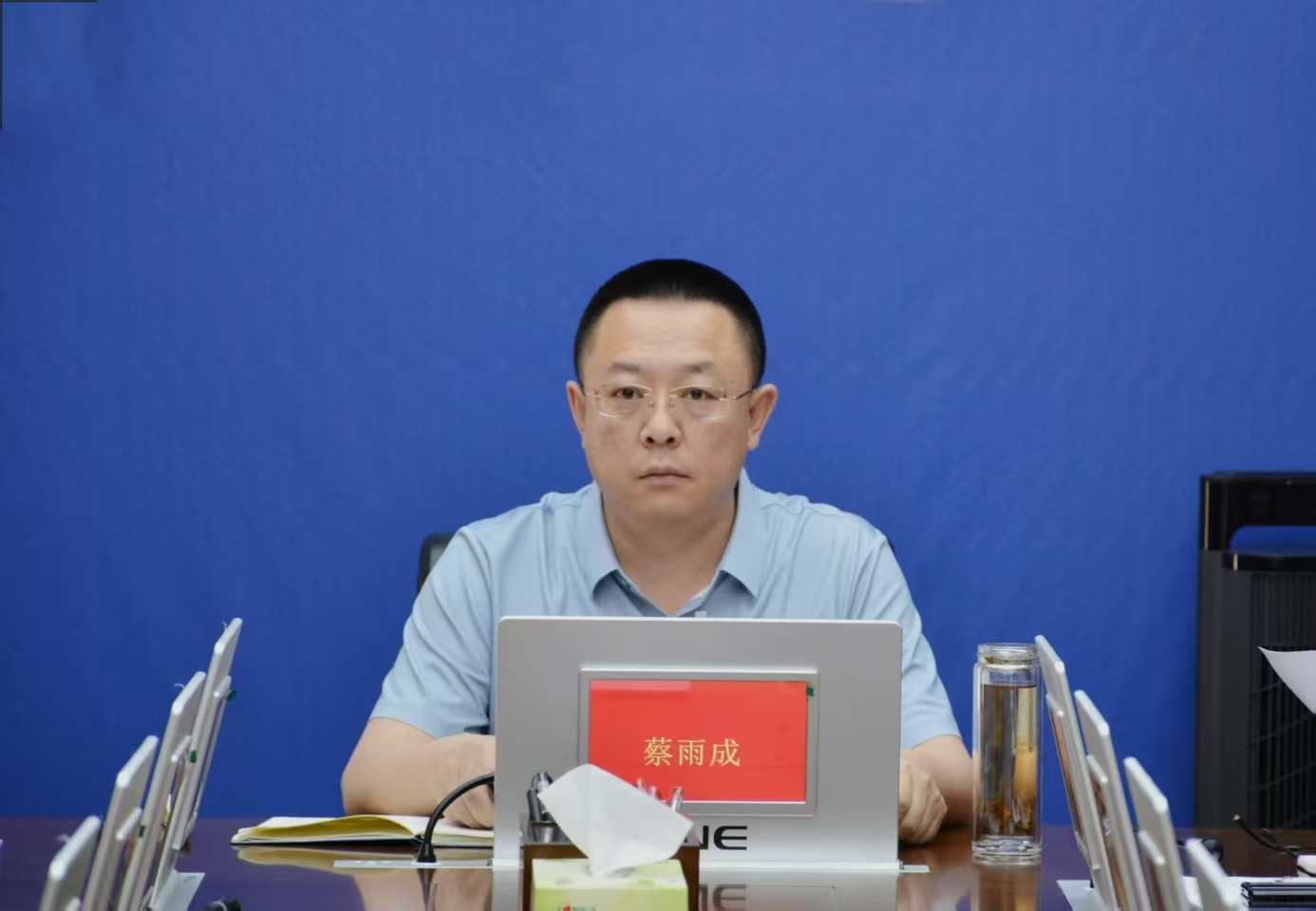 市统计局召开党组会议传达学习习近平总书记近期重要讲话精神